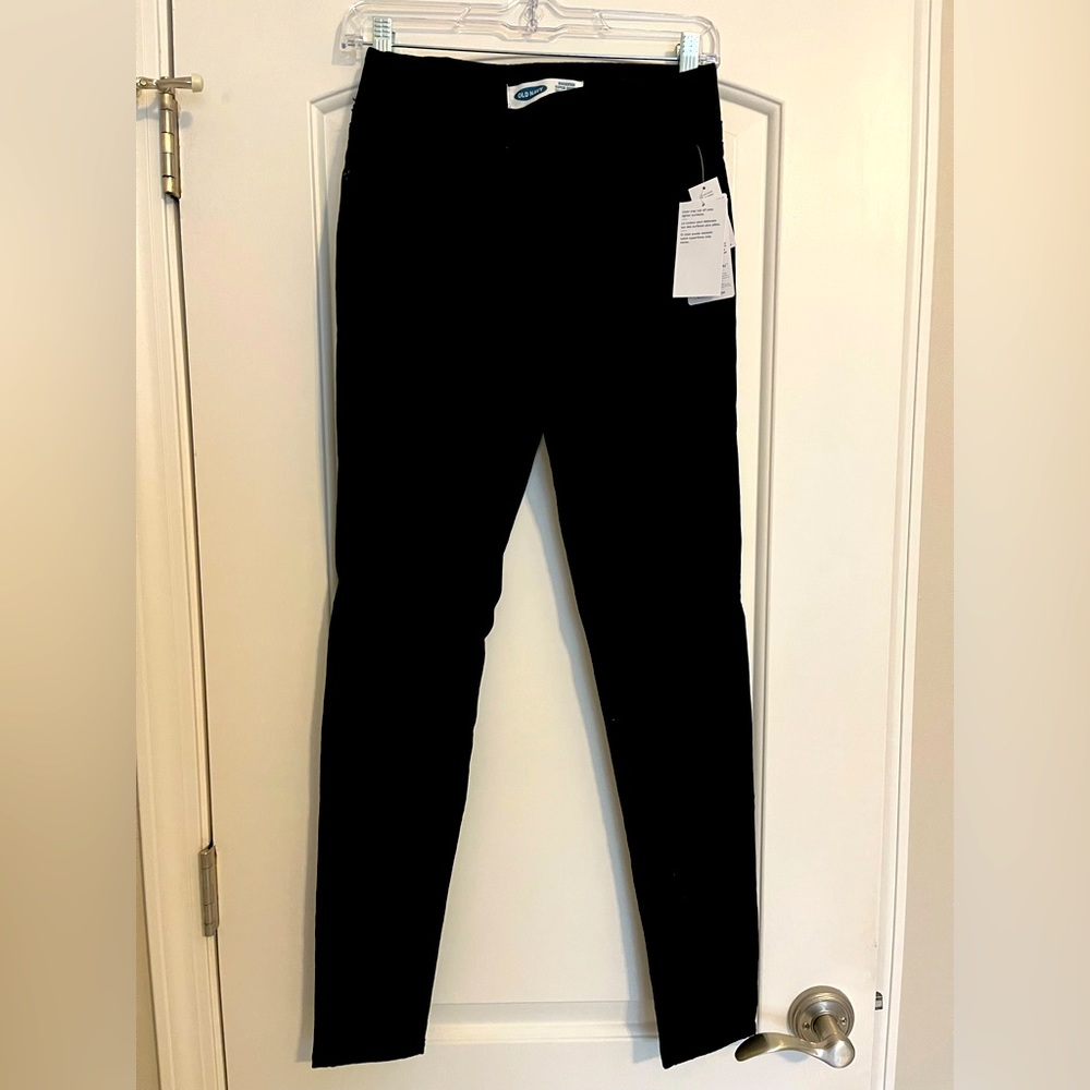 NWT black super skinny jeggings